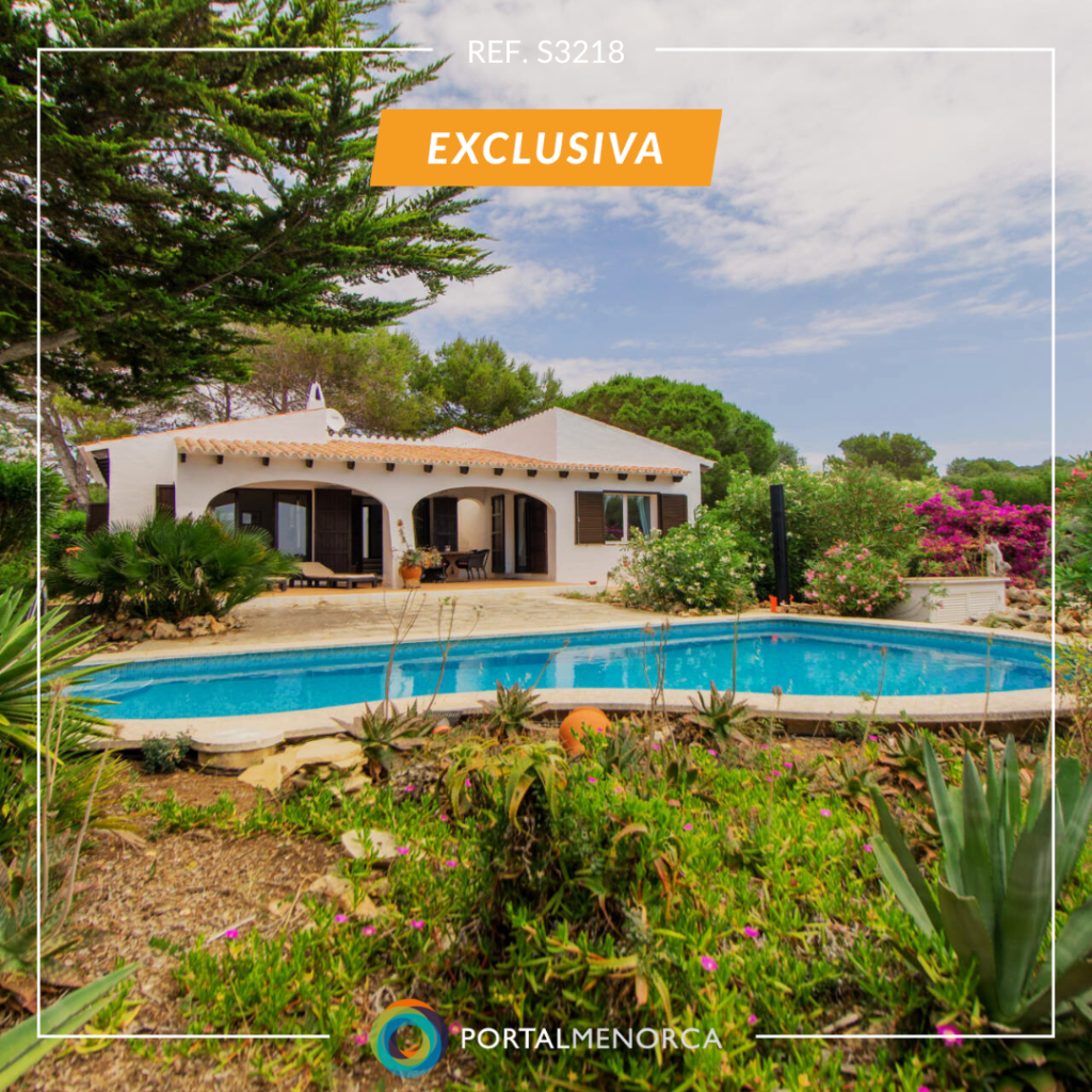  chalet con piscina y garaje en la exclusiva urbanización de Cap d'en Font